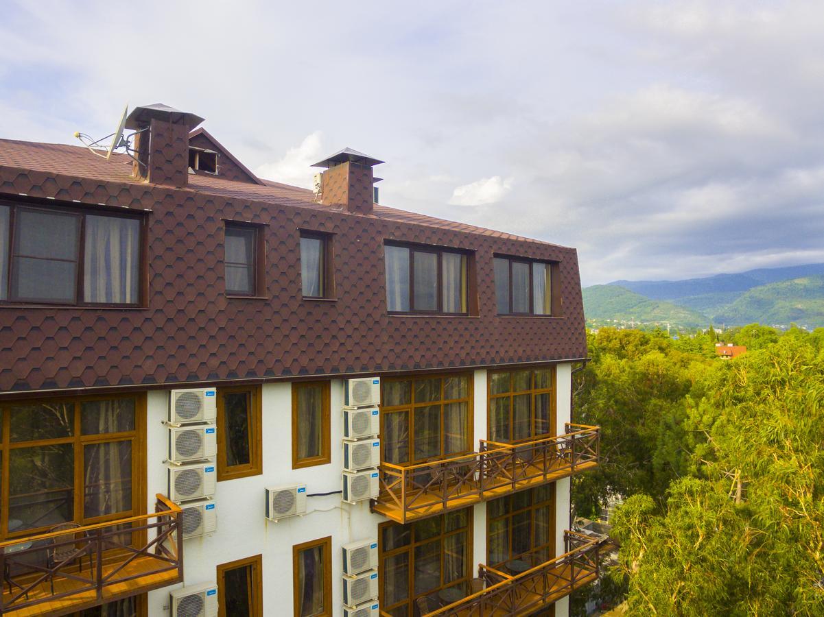 Napra Hotel Tsandrypsh Bagian luar foto