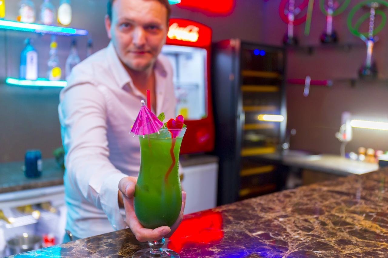 Napra Hotel Tsandrypsh Bagian luar foto