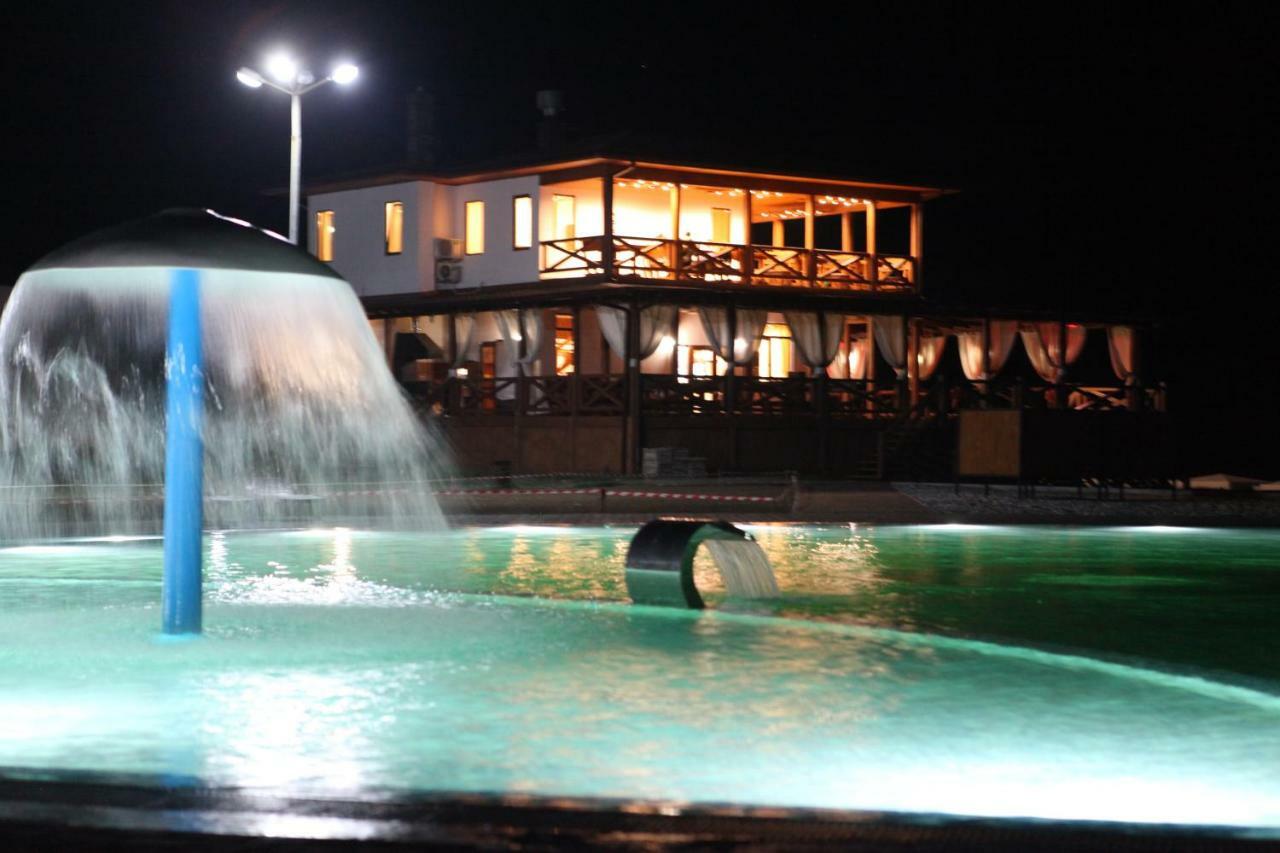 Napra Hotel Tsandrypsh Bagian luar foto